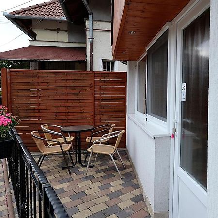 Luca Apartman Apartment Balatonlelle Exterior photo